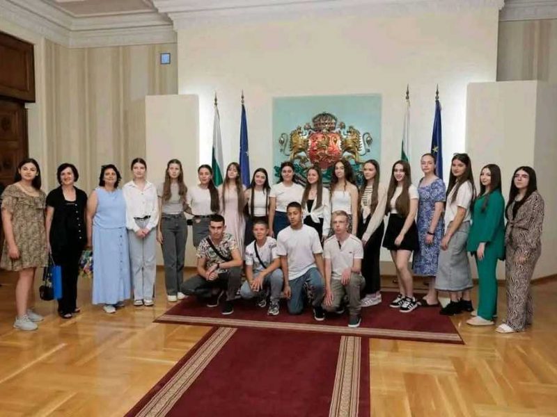 в гербовом зале Болгария