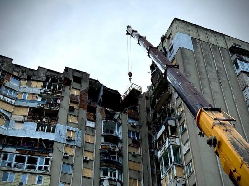 В одесской высотке, пострадавшей от российского «шахеда», стартовали противоаварийные работы