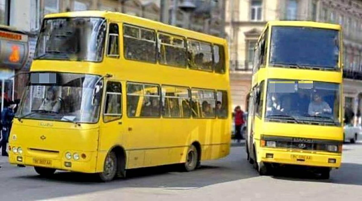 двоповерхова маршрутка