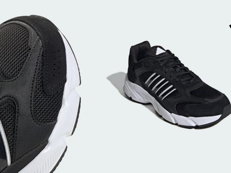 кроссовки adidas