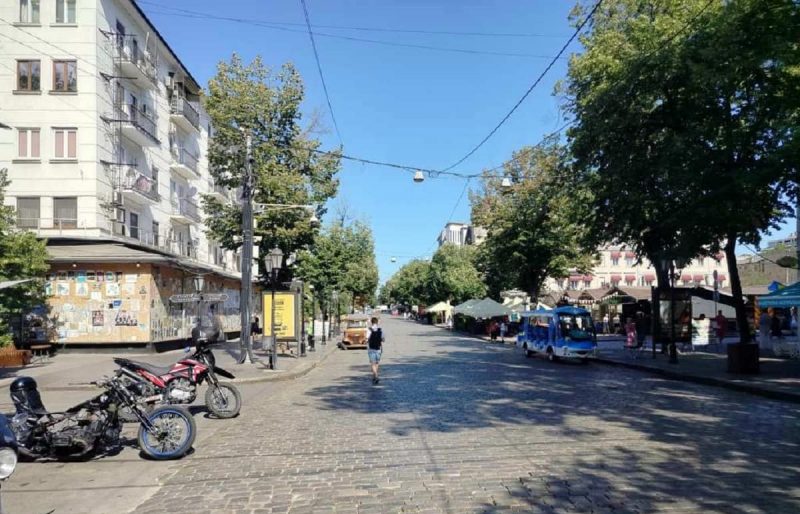 Жаркая Дерибасовская