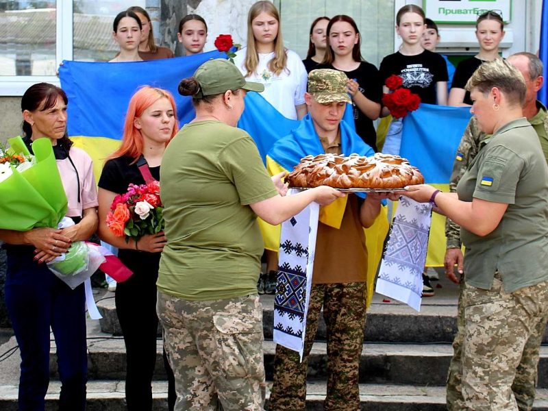 Каравай от громады