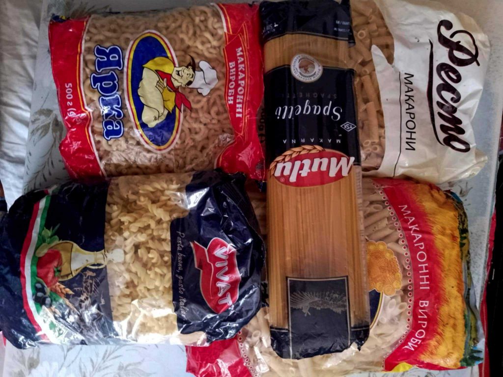 Макаронних виробів багато і різних