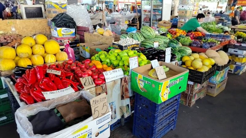Цены на одесском Привозе после прилета (фото)