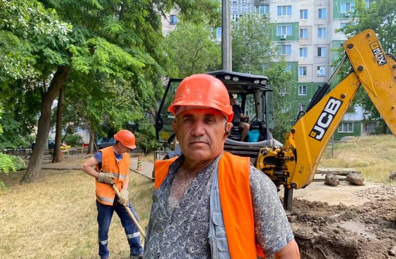 В Інфоксводоканалі працює чоловік, який має «досьє» на кожну трубу