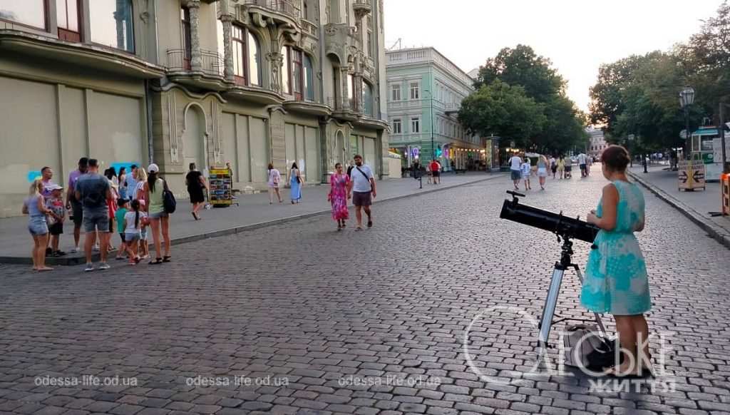 Серпень по-одеськи: спека і перший шепіт осені (фоторепортаж)