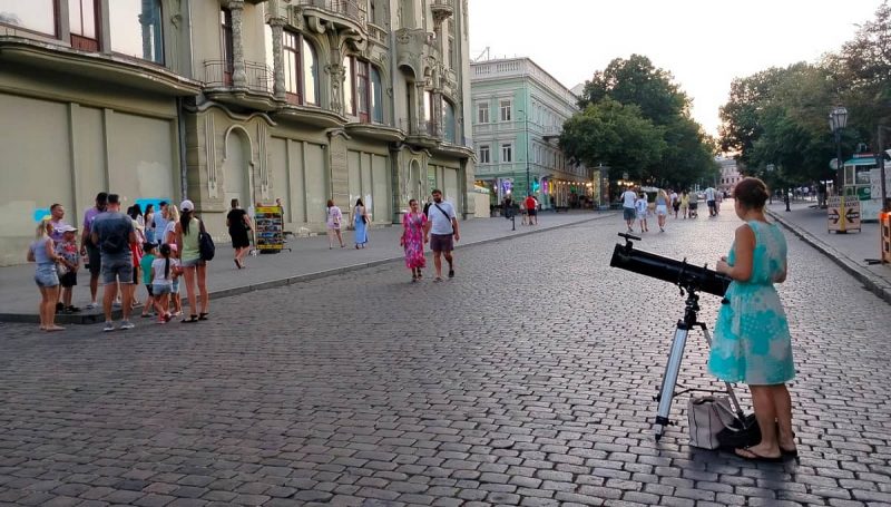 Август в Одессе: на Дерибасовской