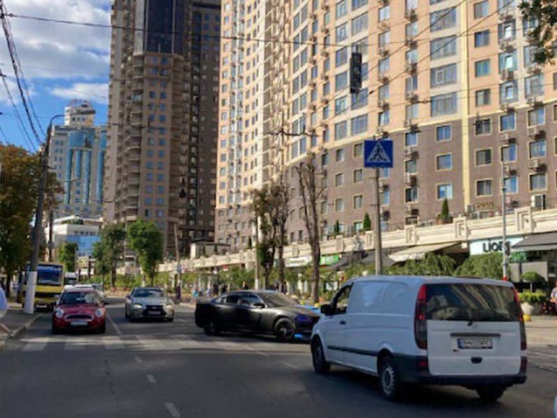 Генуезька вулиця