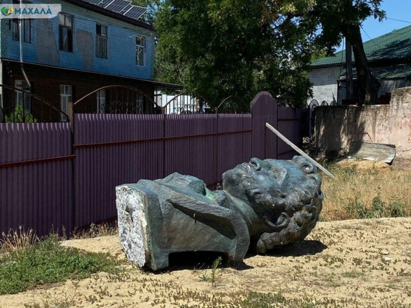Одесская область: в Болграде убрали Пушкина из городского парка