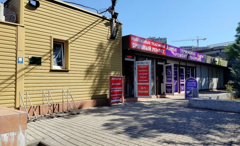 Раны Одессы: пострадавший от атаки дронов радиорынок на Пересыпи снова ожил