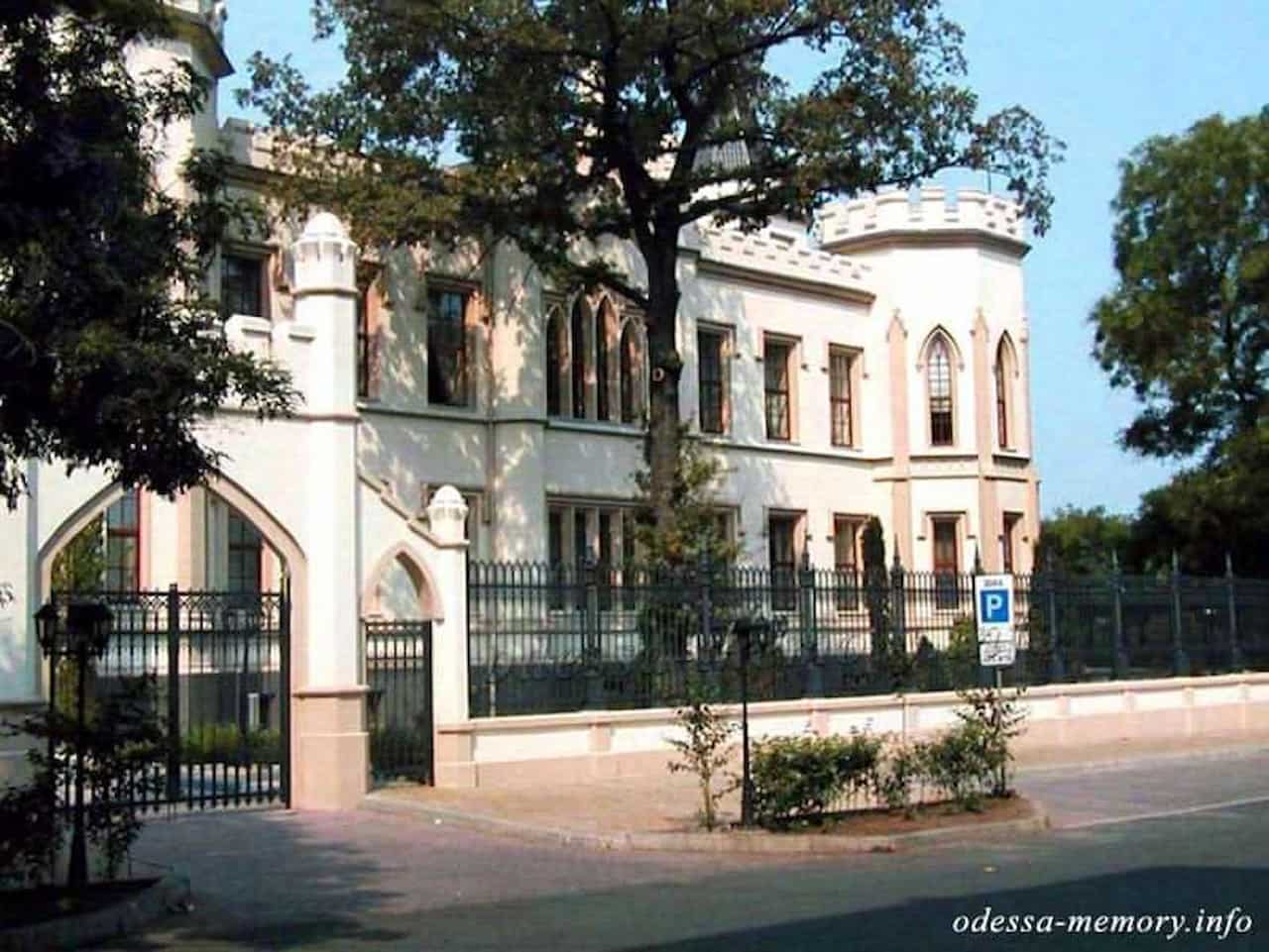 Шахський палац