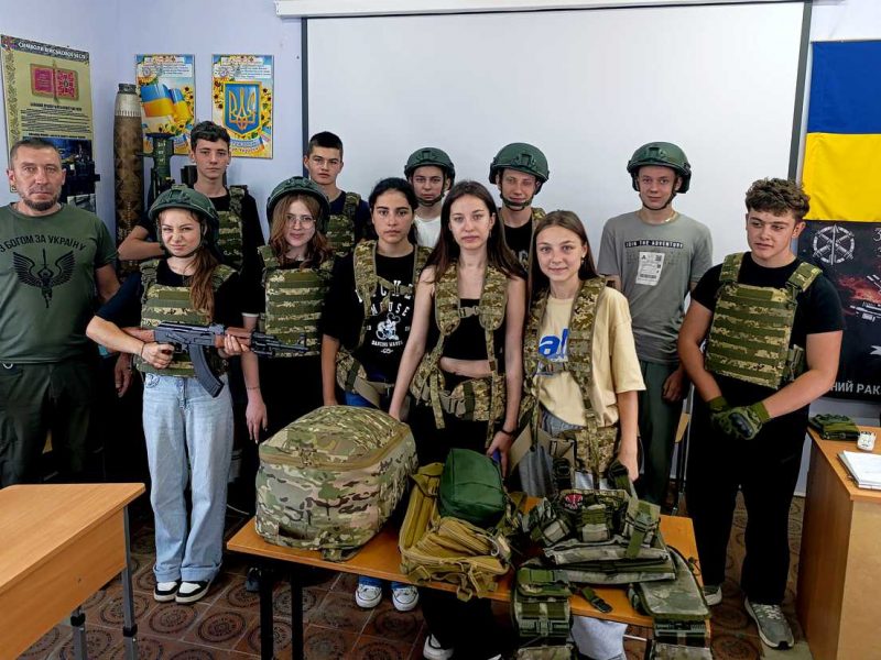 Старшеклассники Любашевского лицея №2