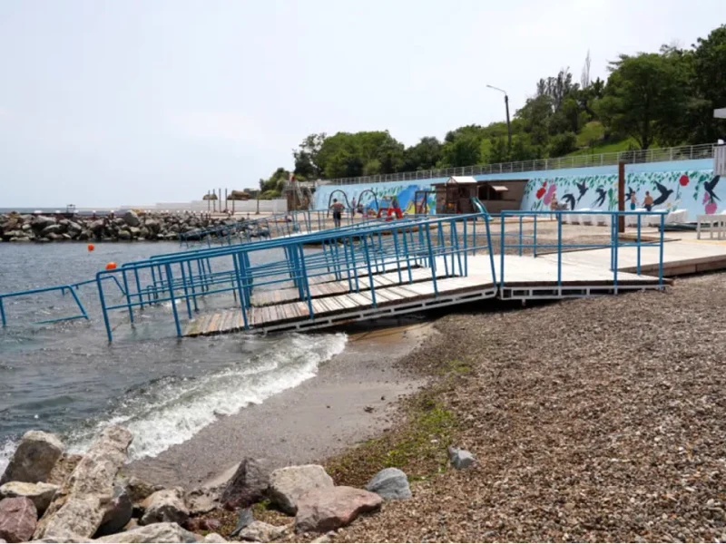 інклюзивний пляж