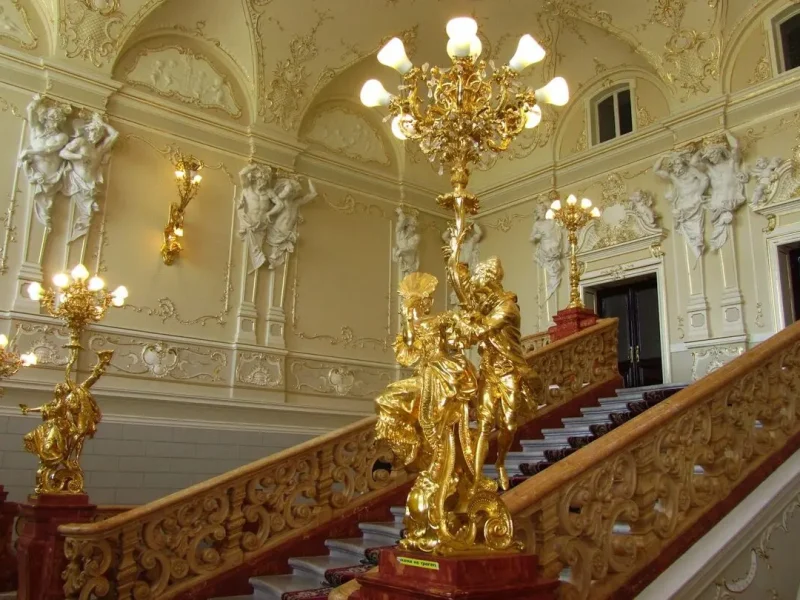 Оперний театр