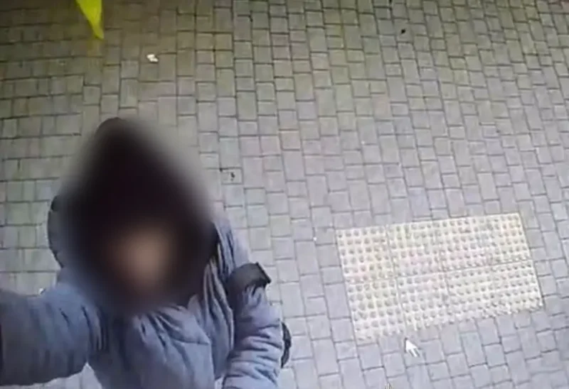 сорвала флаг