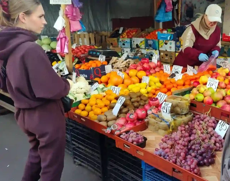 Привоз у жовтні