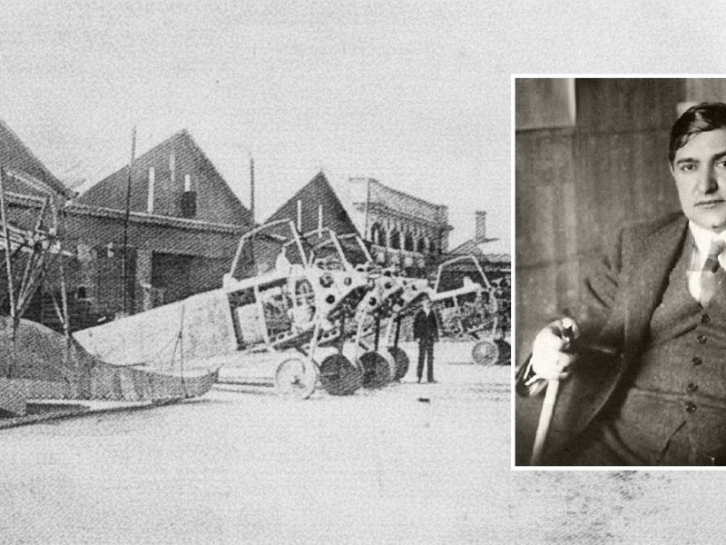 Артур Анатра на фоне авиазавода