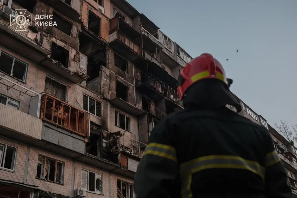 Последствия удара по Киеву, 14 ноября 2025