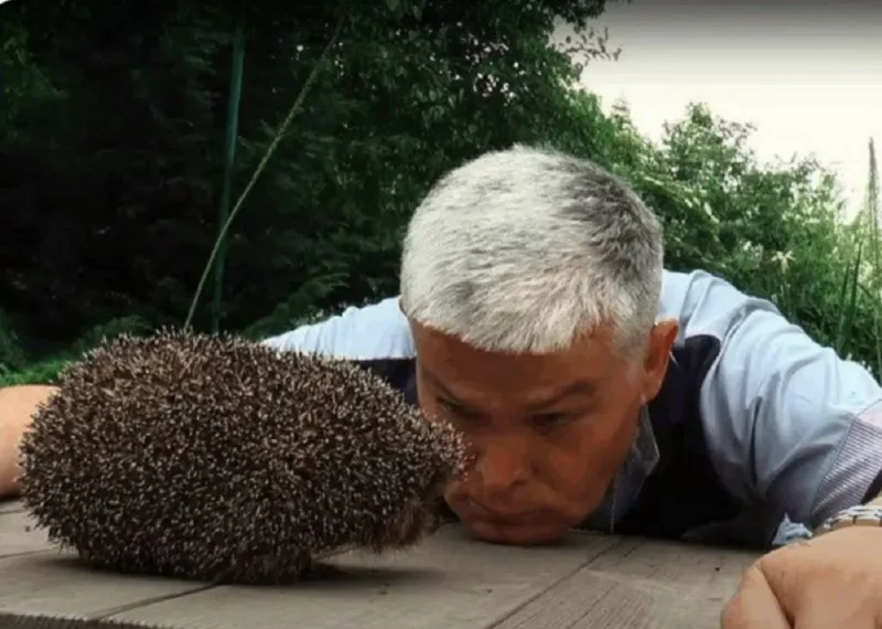 Игорь Беляков и ёжик