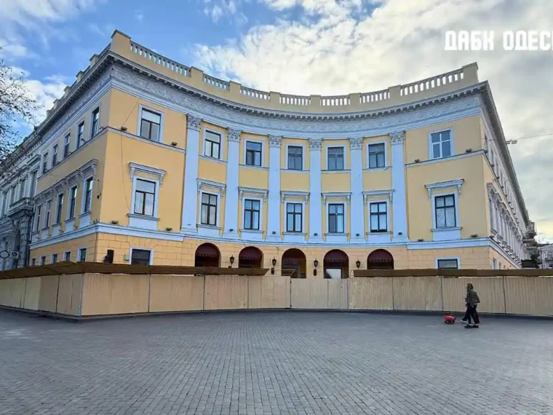 стройка на Приморском бульваре