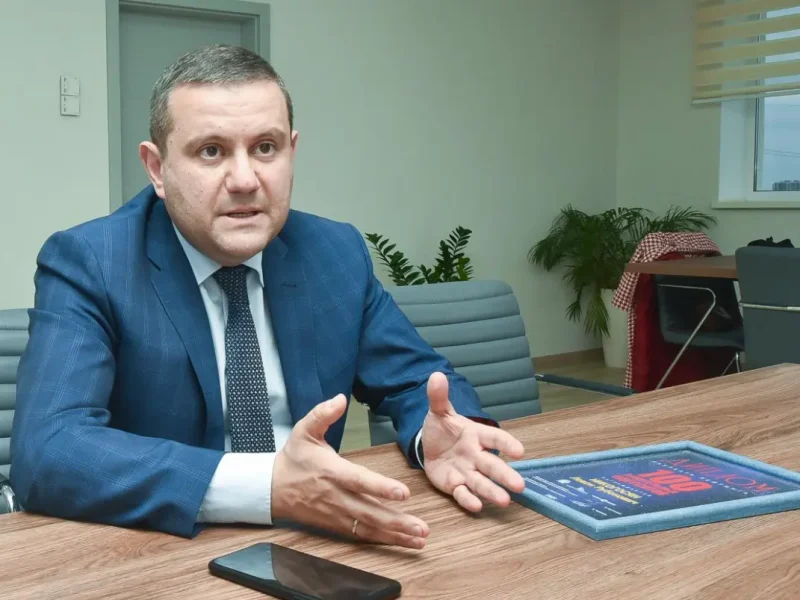 Левон Никогосян