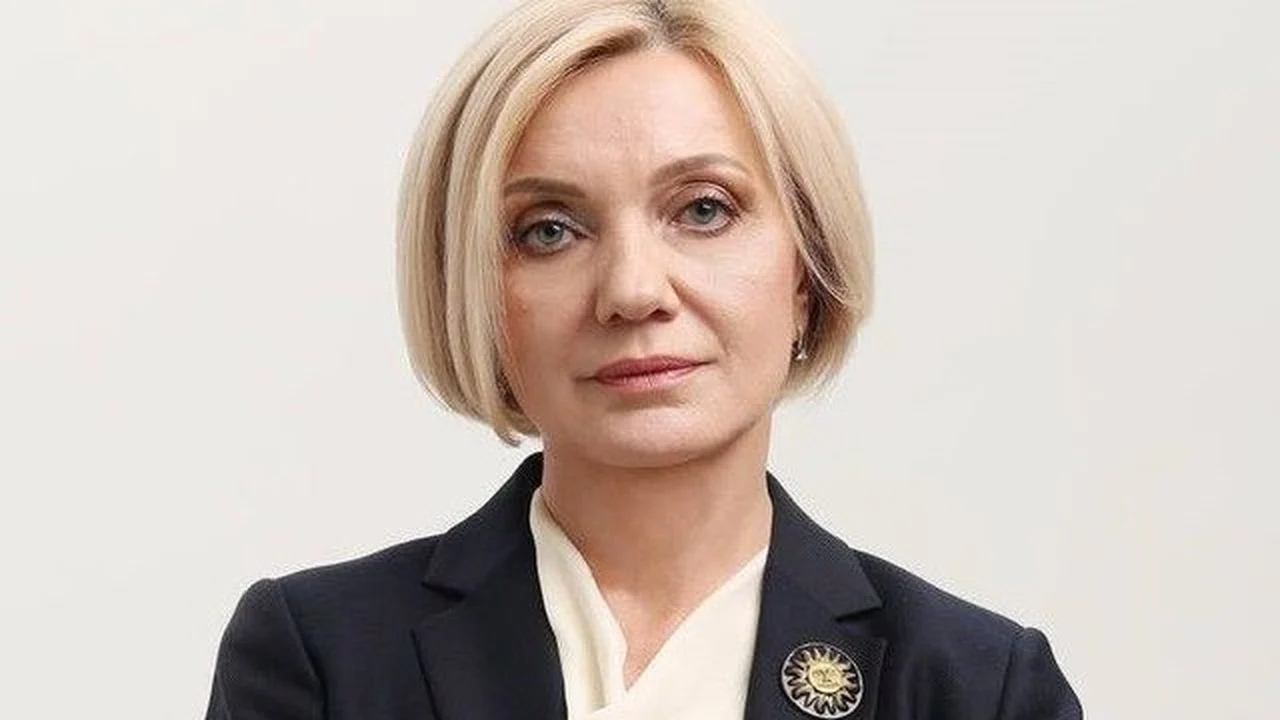 Олена Івановська