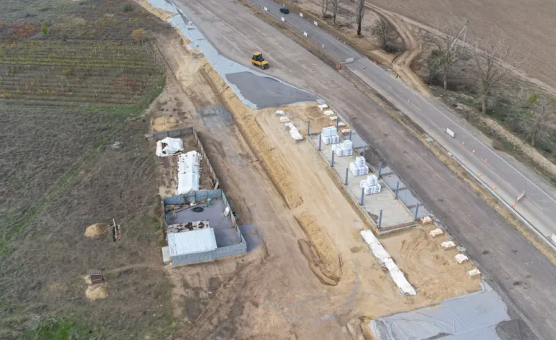 будівництво майданчика для стоянки та відпочинку в Одеській області