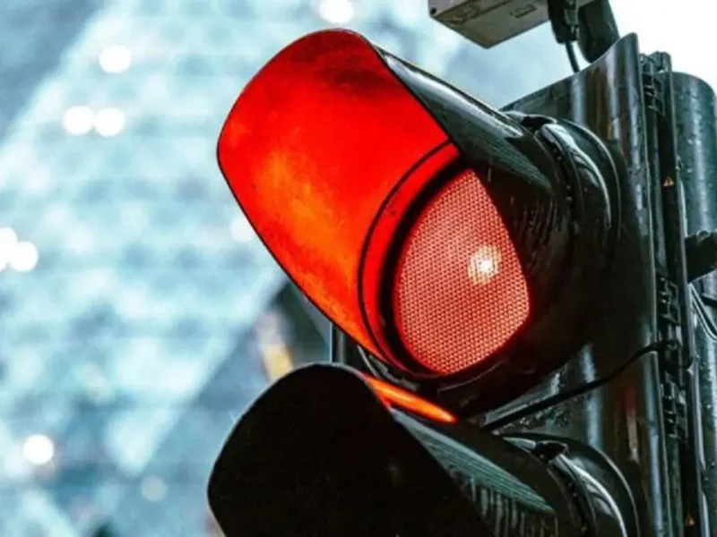 В Одесі світлофори будуть «червоними для всіх» під час щоденної хвилини мовчання