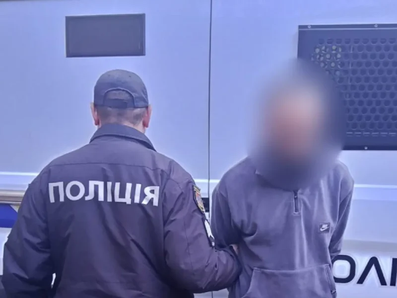 В Одесі чоловік ґвалтував 7-річну племінницю та знімав на відео