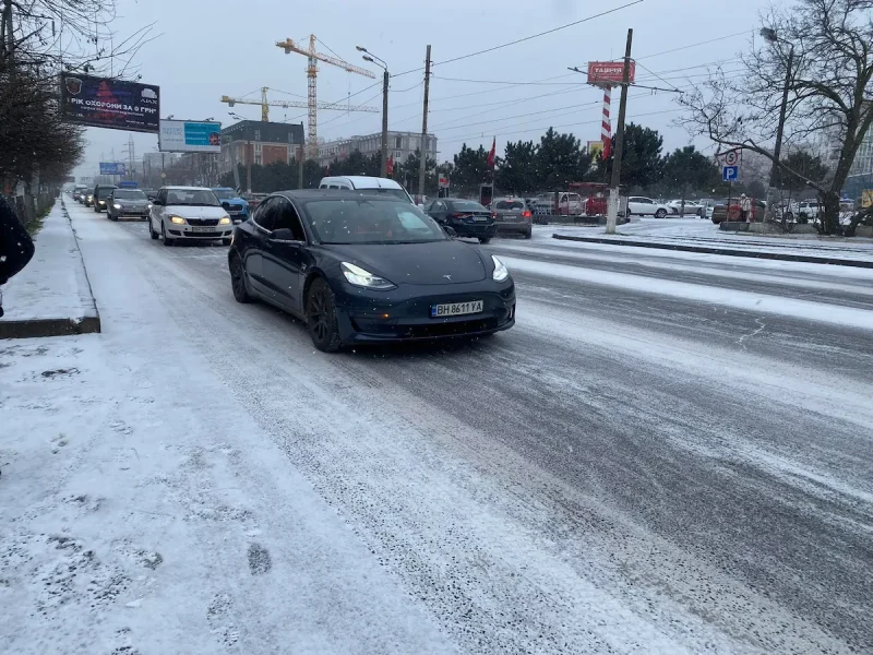 Снег в Одессе, 25 декабря 2025