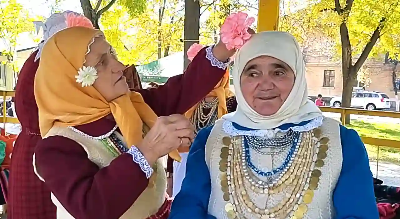 Бабусі-квіточки з "Седеф"