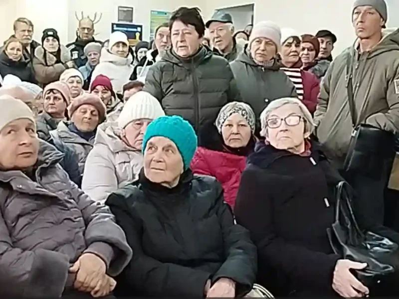 Люди в Ренійській міськраді