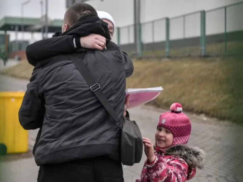 Повернення в Україну