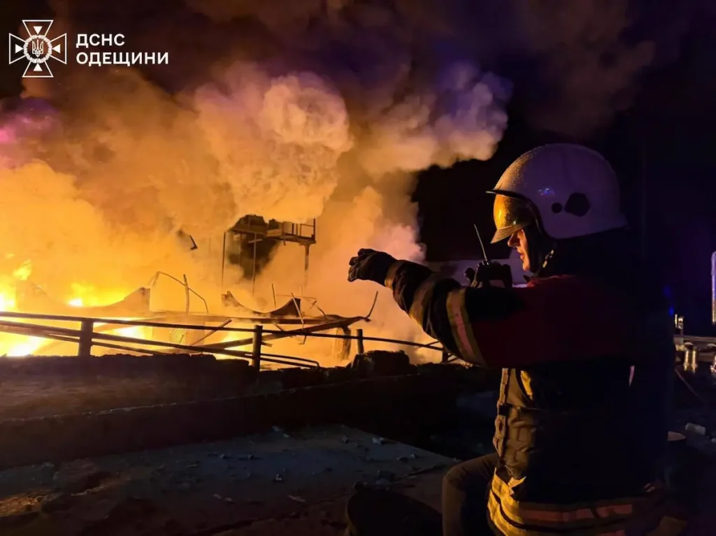 Атака дронів на Одеську область: пошкоджено об’єкт інфраструктури