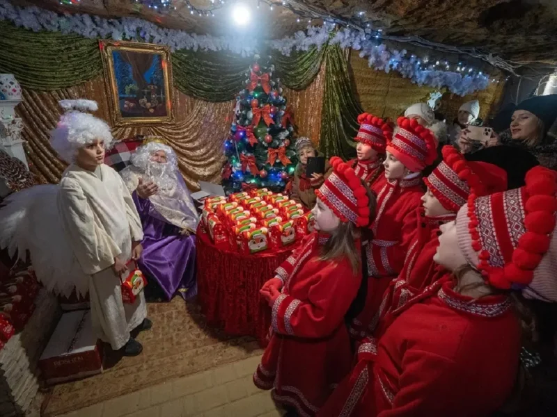 Святий Миколай під землею: під Одесою запрацювала найбільша у світі резиденція (фоторепортаж)