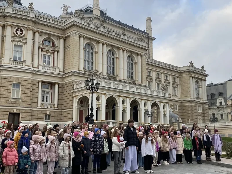 «Щедрик між тривогами»: в Одесі презентували різдвяний кліп (відео)