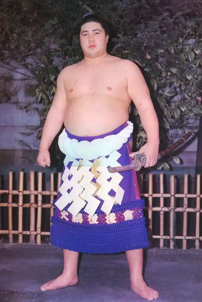 Сумоист с украинскими корнями - Тайхо Коки