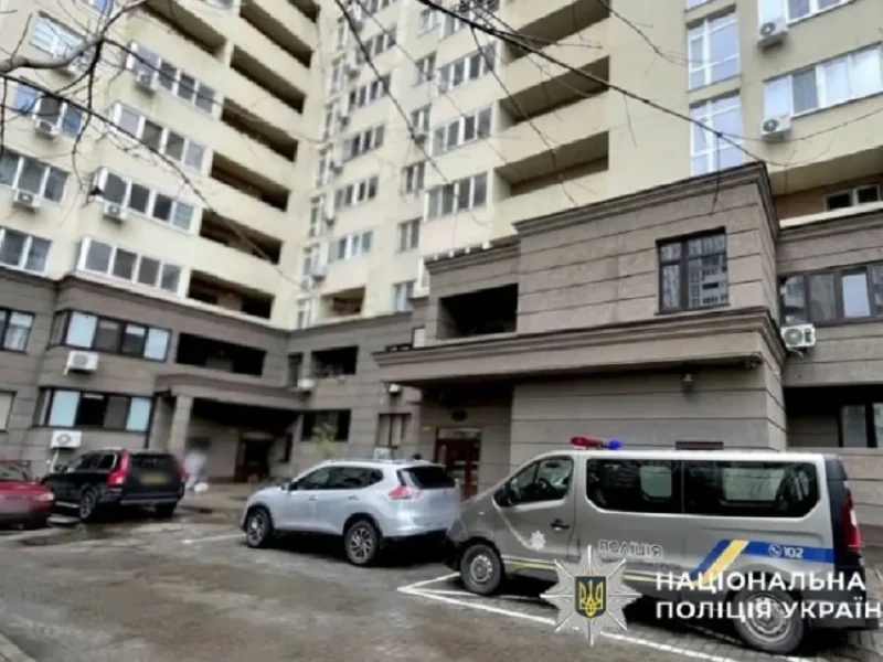 В Одесі розслідують загибель чоловіка в житловому комплексі на Пересипу