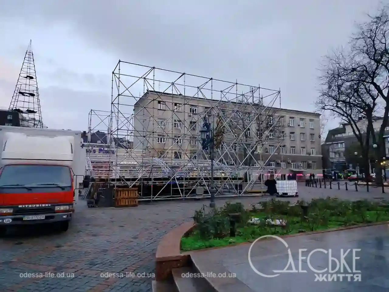 Зимове містечко на Грецькій