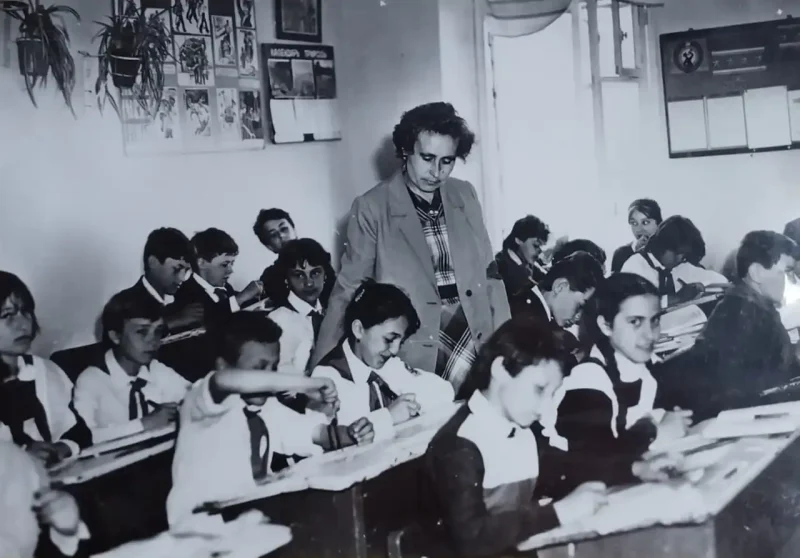 Анастасія Лисенко проводить урок - архівне фото