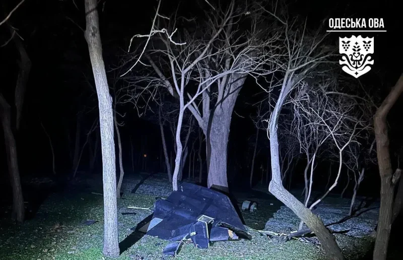 Ночной обстрел Одессы: сбитый дрон
