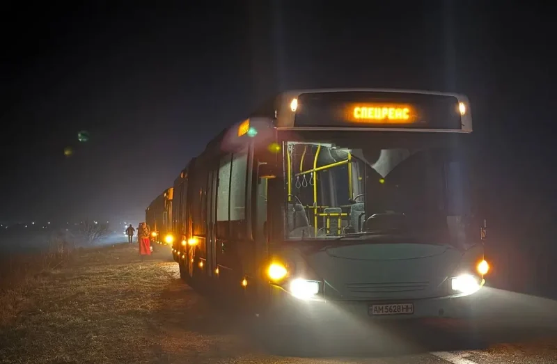 Одеса отримала ще п’ять великих автобусів від Житомира