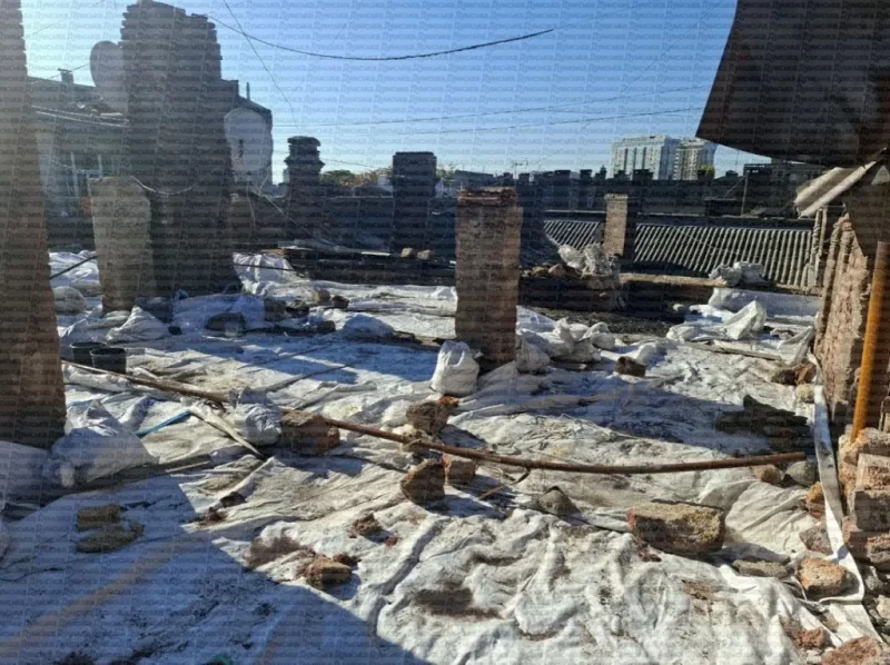 Одесский дом Вернета лишился крыши после пожара в 2025 году