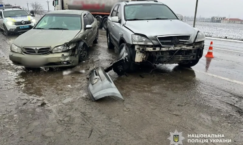 На трасі Одеса – Південне через подвійне ДТП утворився затор