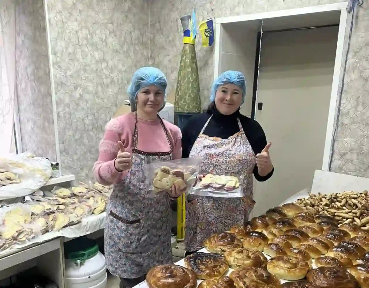 Коровайниця Людмила Татар