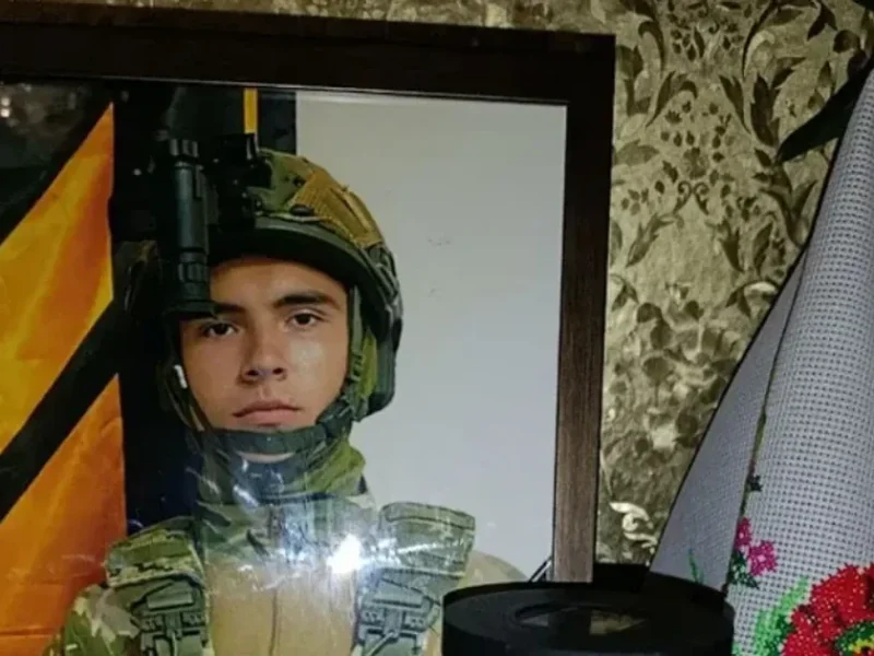 самоубийство курсанта Павла Стовбуна