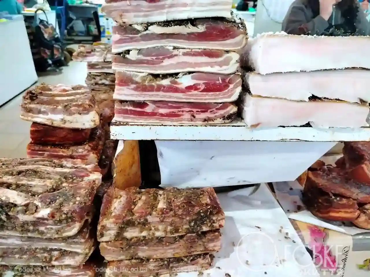 Сало на одесском Привозе