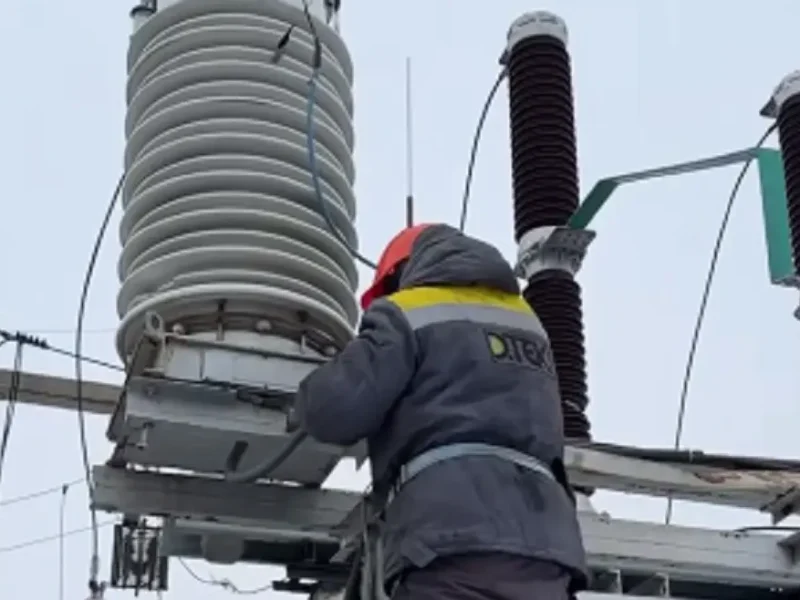 Как в Одессе возвращают свет после атак на энергосистему