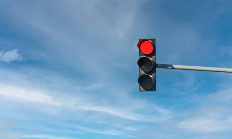 Красный свет светофора