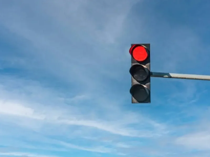 Красный свет светофора